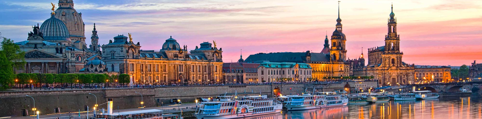 Panoramabild der Stadt Dresden.